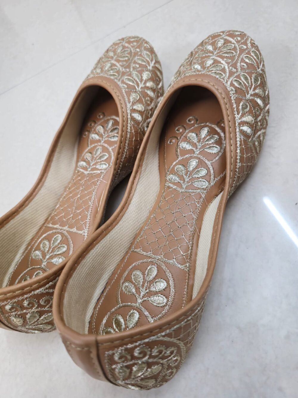 Bright Handmade Floral Embroidered Juttis - Image 2