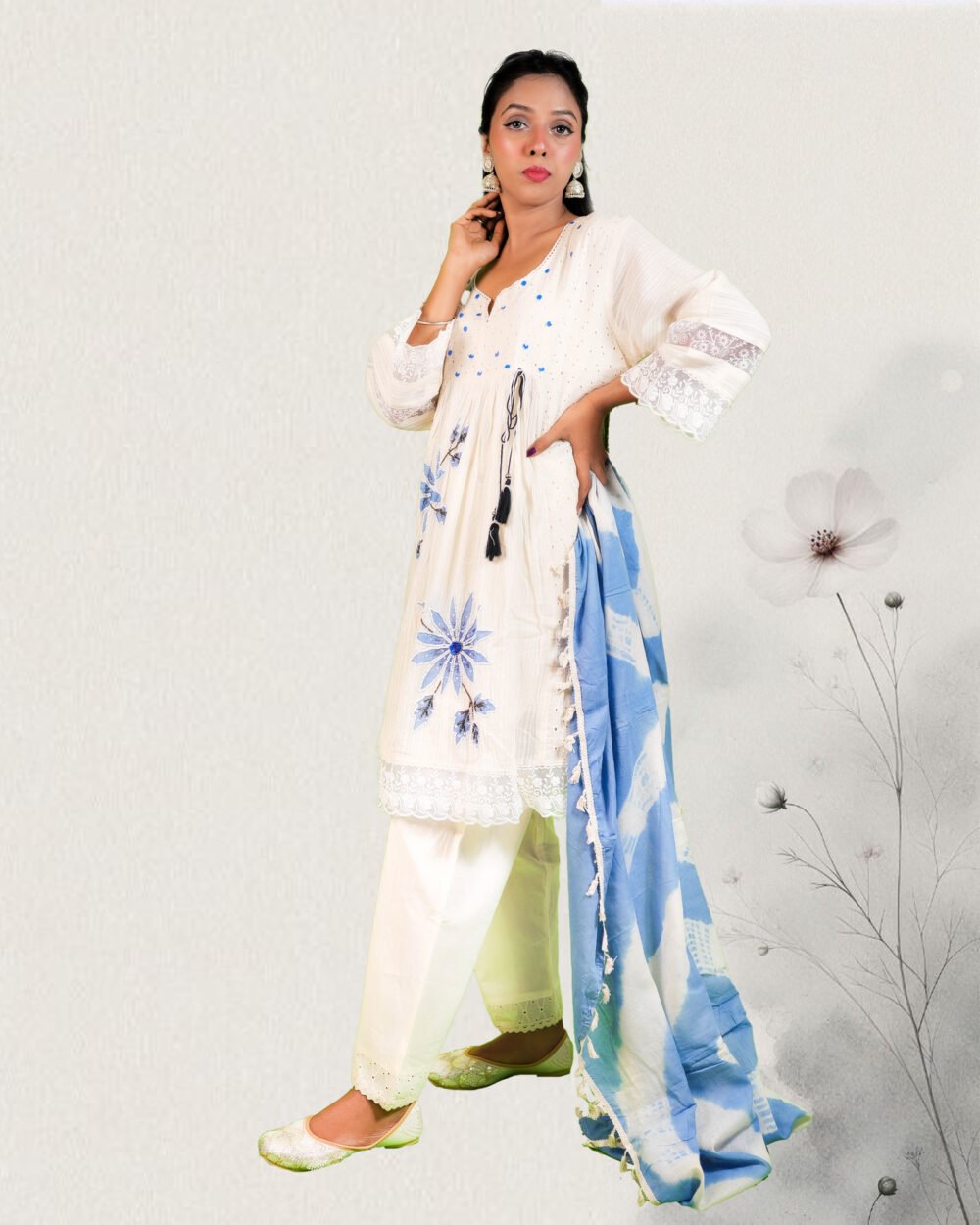 Ivory Bloom Kurta Set - Image 2